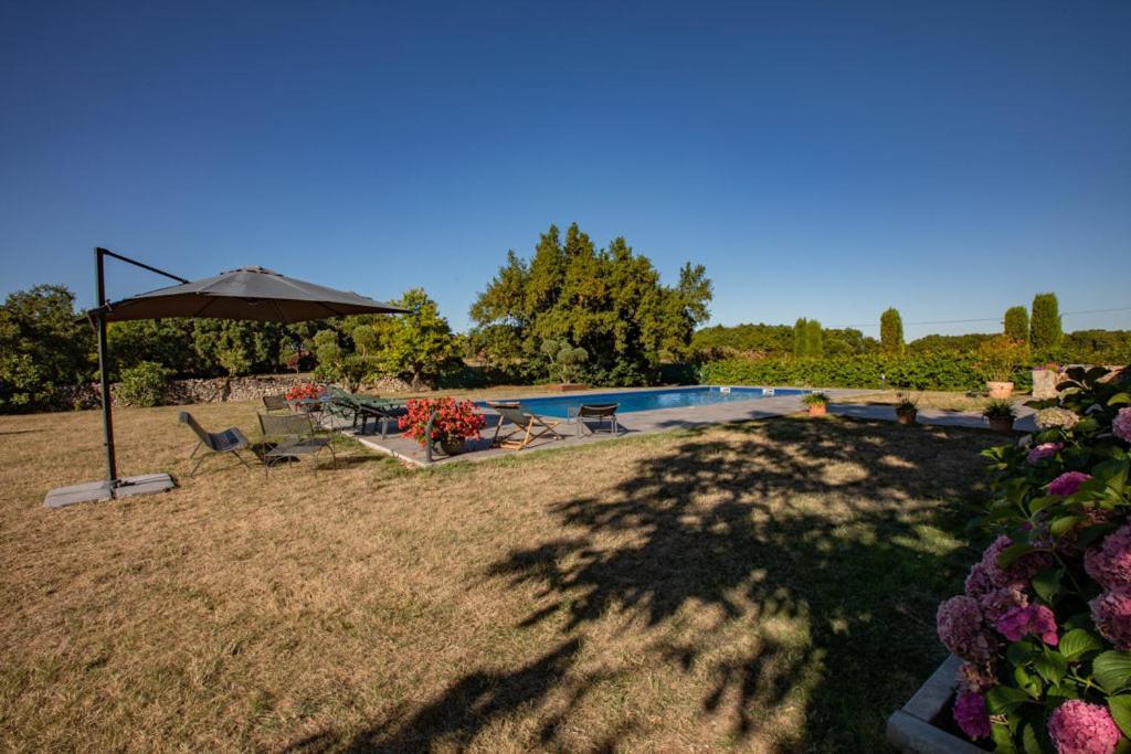 Domaine De Laplan Bed & Breakfast Cezan Exterior foto